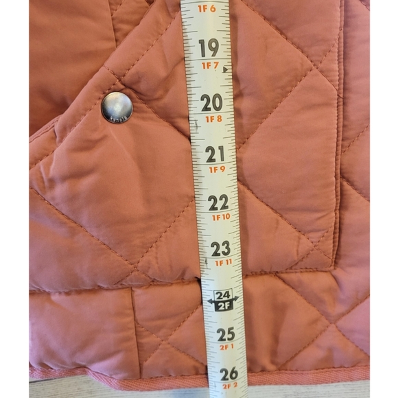 Kensie Jeans Women’s Down Quilted Puffer Vest Size L Pink Floral Reversible Zip - Picture 6 of 7